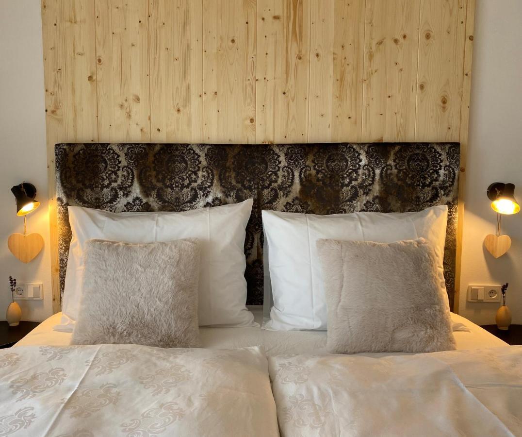 Alpine Chalet Aurora Dolomites ไลออน ภายนอก รูปภาพ